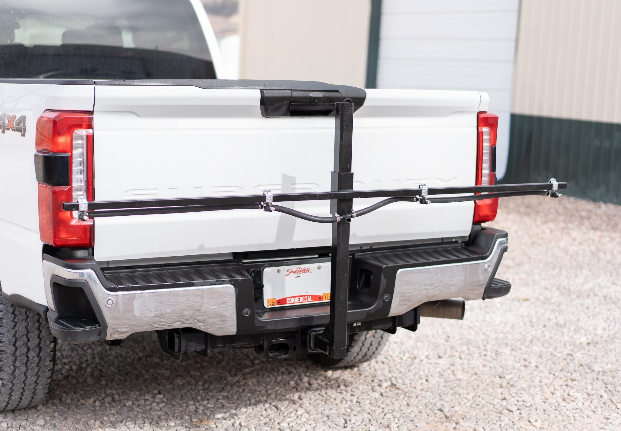 Receiver Hitch Boom, Less Nozzles*