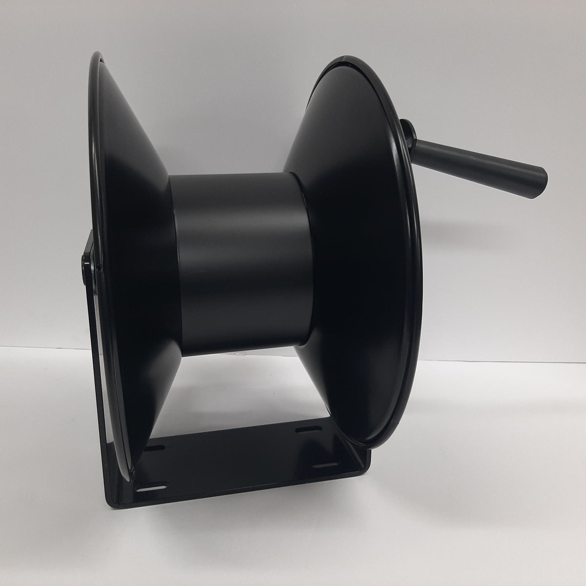 Hose Reel - Manual Operation with Swivel - 1,000 PSI