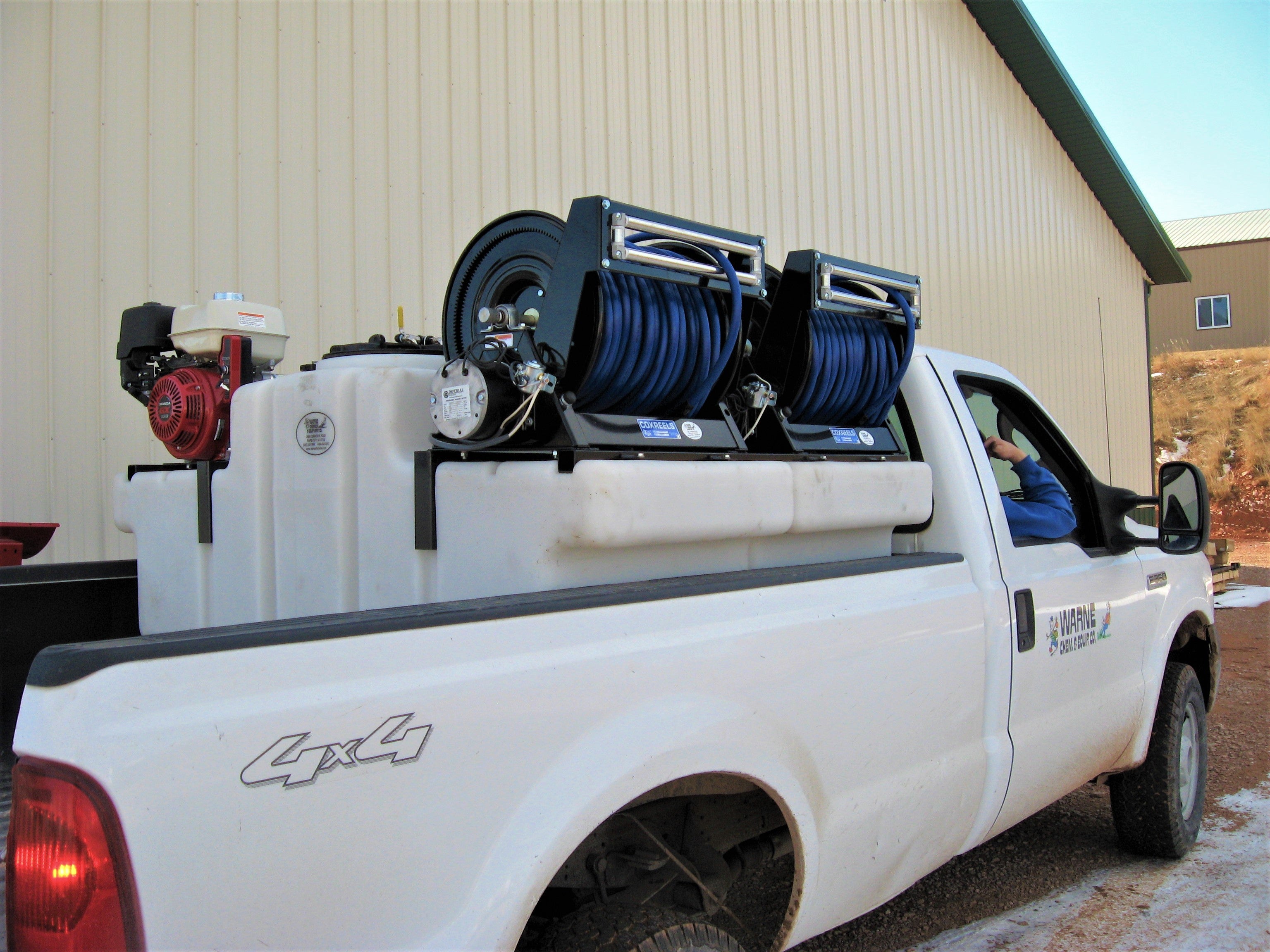 200 Gallon Pick Up Sprayer